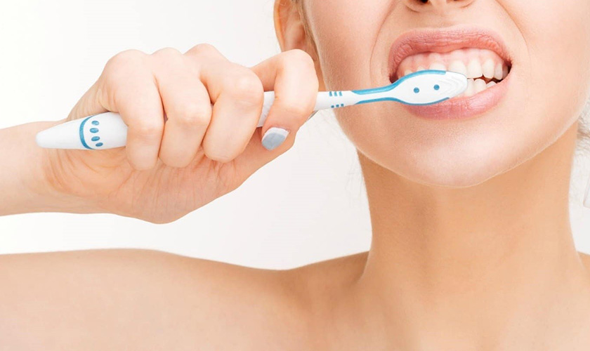 How to take care of temporary teeth on Implant?